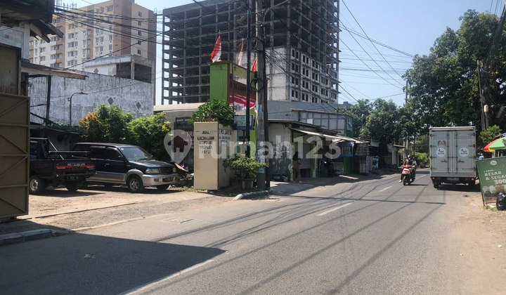 Warehouse for Sale in Kyai Abdul Karim - near Rungkut Industrial Area