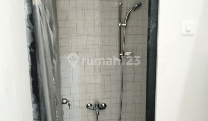 S52*mulyosari Rumah Baru Gress Modern Minimalis 2 Unit* S52*mulyosari Rumah Baru Gress Modern Minimalis 2 Unit*