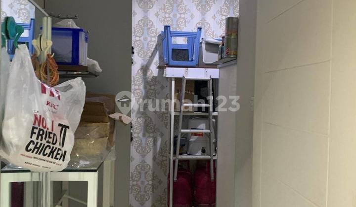 R117 For Sale 3-Story Furnished House in Manyar Indah 1