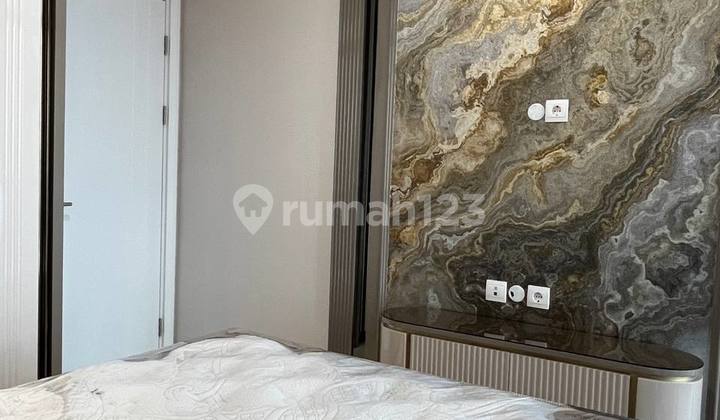 R2 New Apartment Sky Residence Fully Furnished Ciputra World✅ Direct Mall Access✅ Luxury Fully Furnished✅ Smart Home System 2