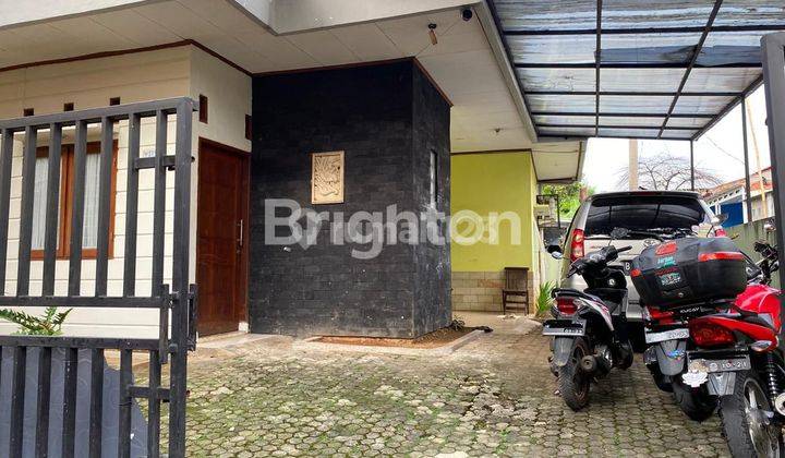 DIJUAL RUMAH NYAMAN SIAP HUNI  POSISI DI HOOK LOKASI STRATEGIS DI MARGONDA DEPOK 1