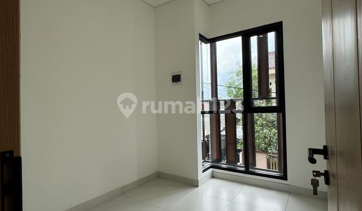 Ready-to-Live House in Kodau Bekasi 2