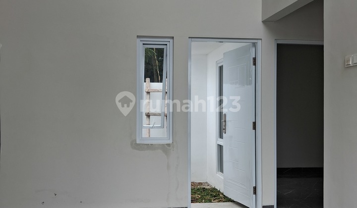 Comfortable Ready-to-Live Home in a Rural Ambiance Housing Complex 2