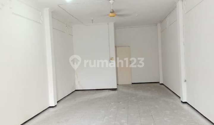 For Sale 3-Story Shophouse Zero Jalan Pasar Besar Wetan Bubutan Surabaya 2