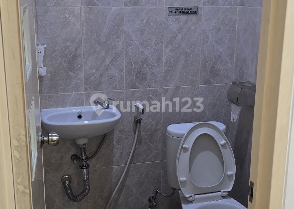 Dijual Rumah yang Asri Modern Menganti Cocok Untuk Perkantoran Dijual Rumah yang Asri Modern Menganti Cocok Untuk Perkantoran