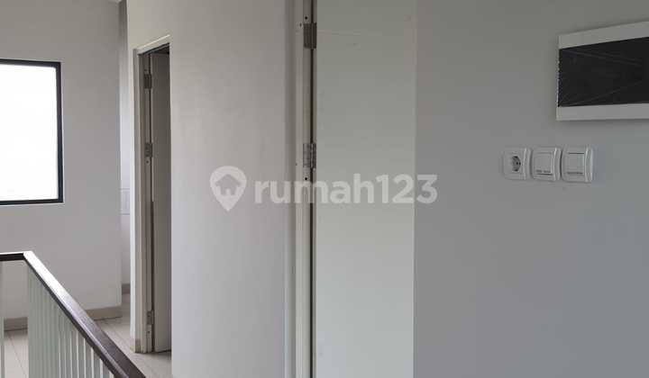 For Rent New Modern Minimalist House Fresh Royal Residence