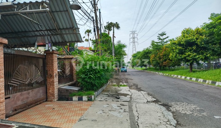 Dijual Rumah 2 Lt Nginden Intan Barat Cocok untuk Kos-Kosan 2