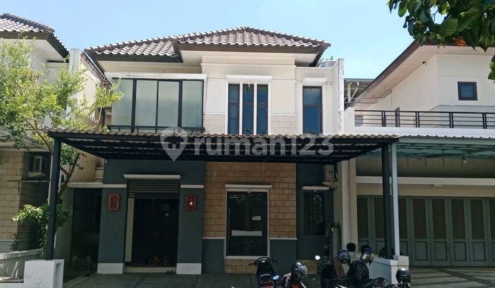 For Rent Luxury House Royal Residence Cluster Front.