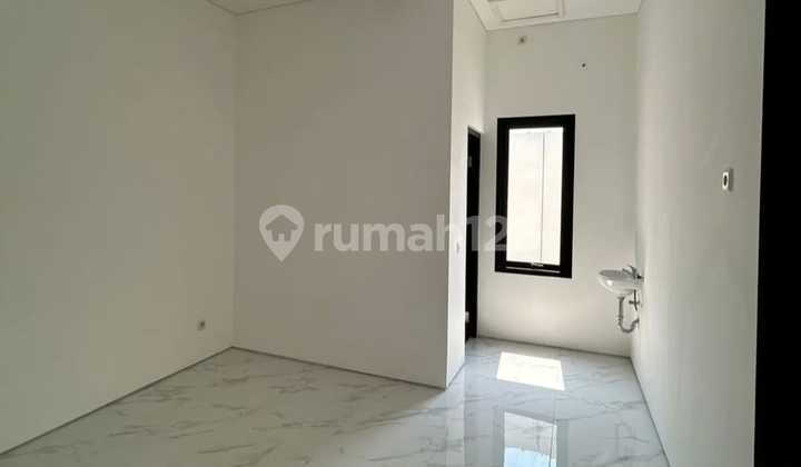 Dijual Rumah Rungkut Gress Rungkut Asri Letak Strategis 2