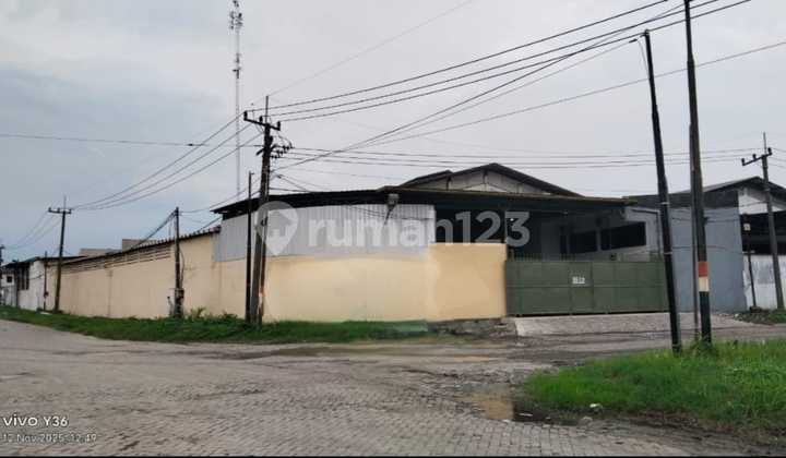 For Rent: Margomulia Warehouse in Suri Mulya Area with Surabaya Toll Road Access