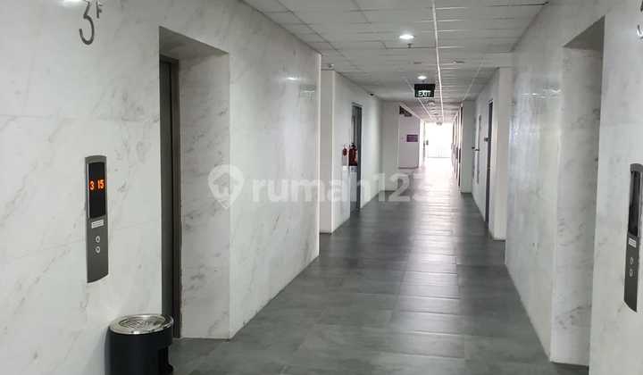 For Sale 1 Unit of Exclusive Office Space in Spazio West Surabaya