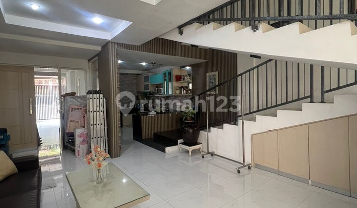 Dijual Rumah Daerah Dukuh Kupang Barat Cocok Untuk Kos-Kosan 2