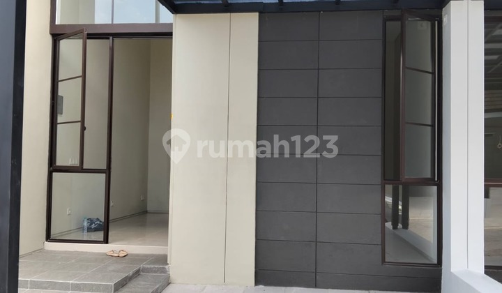 Dijual Rumah Gress Citraland City Kedamean, Gresik  1