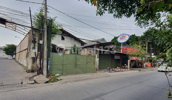 For rent: Warehouse 0, Manukan Wetan Main Road, Tandes, Surabaya