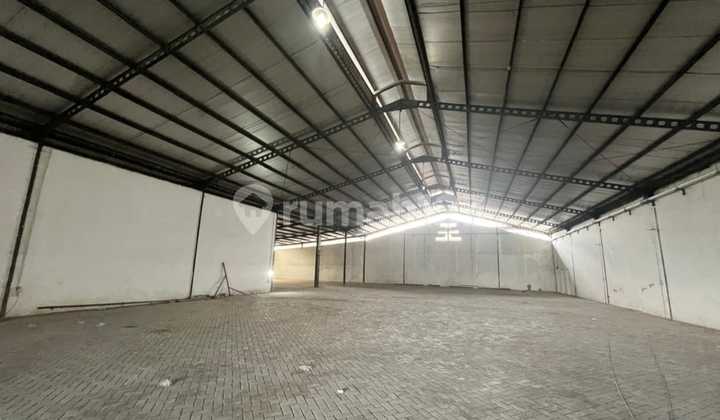 For Rent: Margomulia Warehouse in Suri Mulya Area with Surabaya Toll Road Access