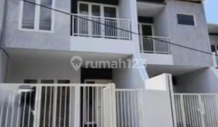 Dijual Rumah Cantik 2 Lantai Jemur Andayani Pusat Surabaya