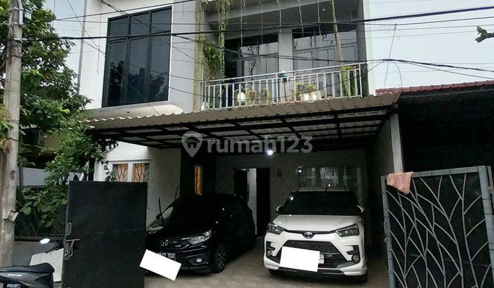 Di Jual Rumah Minimalis Modern 3 Lantai Plus Rooftop Jatiasih Bekasi