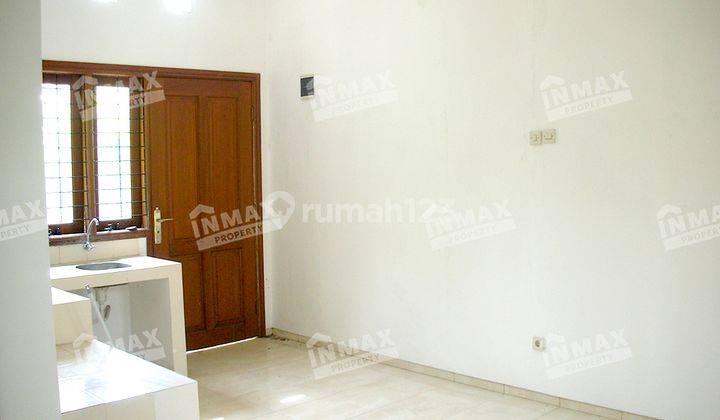 Rumah Kontrakan Hook Luas 3 Kamar Daerah Tidar, Sangat Terawat  2