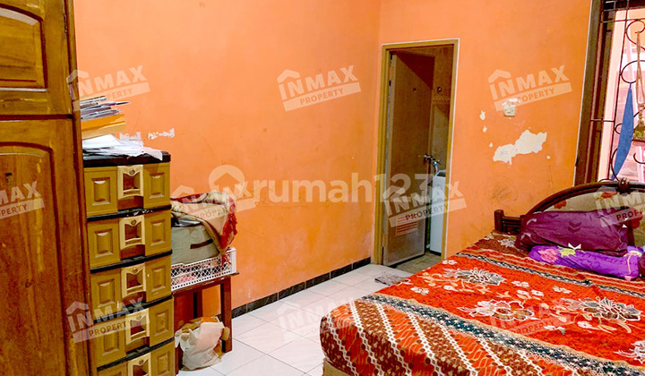 Rumah Minimalis 2 Lantai Dekat Raya Pakisaji, Sangat Terawat 2