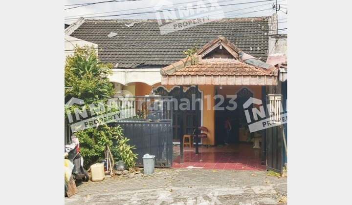 Rumah Luas 2 Lantai Daerah Lawang, Nol Jalan Raya Dekat Pasar 1