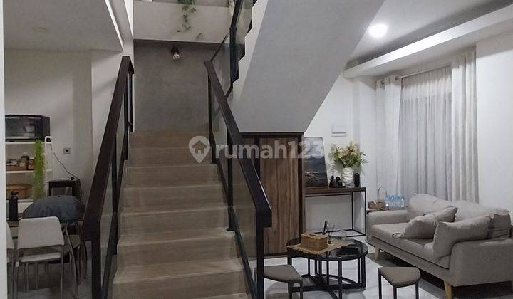 Dijual Rumah Siap Huni Di Bekasi Jatisari 3 Lantai Modern Minimalis Surat Shm 2