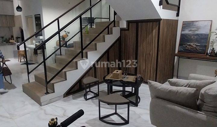 Dijual Rumah Siap Huni Di Bekasi Jatisari 3 Lantai Modern Minimalis Surat Shm 1