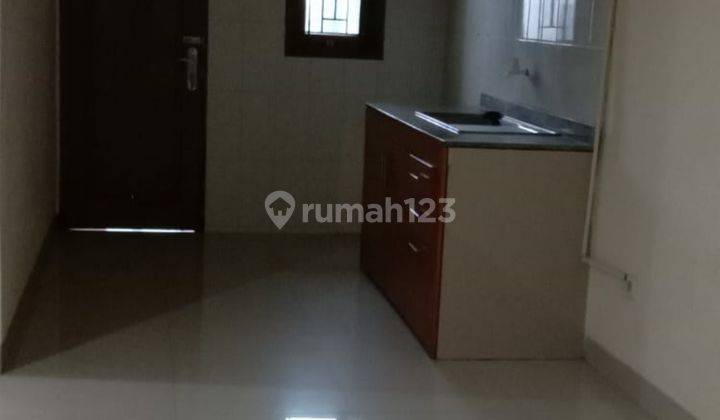 Rumah asri di ciganjur dekat taman kota 2