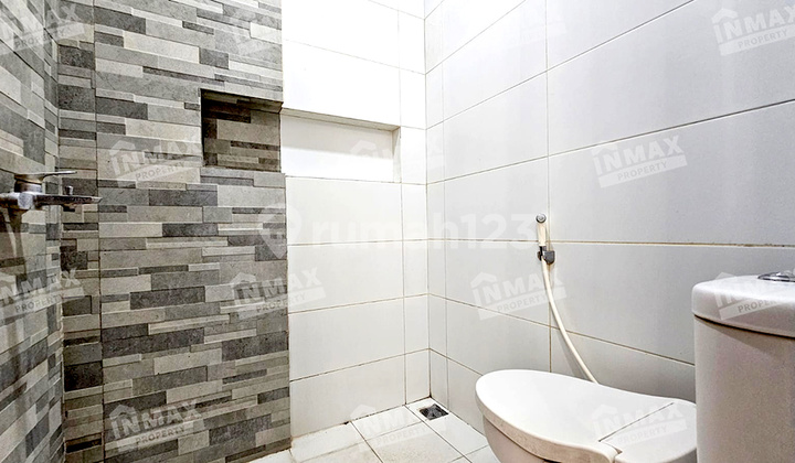 Exclusive House in Ijen Nirwana Ready to Occupy Exclusive House in Ijen Nirwana Ready to Occupy