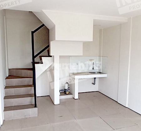 Rumah Modern Minimalis Dekat Binus Siap Huni Lingkungan Nyaman Rumah Modern Minimalis Dekat Binus Siap Huni Lingkungan Nyaman