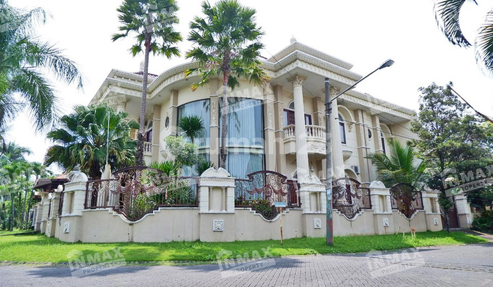 Luxury 6-Bedroom Furnished House in the Elite Araya Area Luxury 6-Bedroom Furnished House in the Elite Araya Area