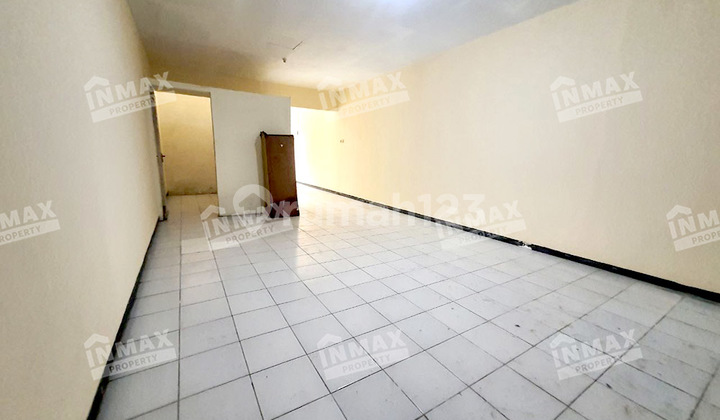 Ruko 2 Lantai Dekat Hwa Ind, 7 Menit Ke Polinema & UB Parkir Luas Ruko 2 Lantai Dekat Hwa Ind, 7 Menit Ke Polinema & UB Parkir Luas