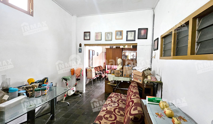 3-Bedroom House Near Mall Suitable for Young Families