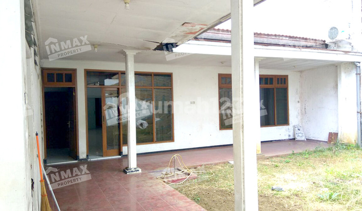 Rumah Dekat Sekolah Kristen, Spbu, Pusat Perbelanjan Di Tidar 2