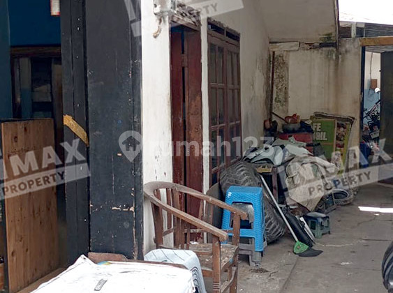 Strategic Boarding House Near Ub & Polinema, Bonus Space for a Shop 2