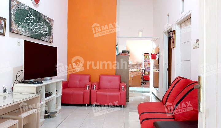 3-Story Well-Maintained Building (cod_bob) 2