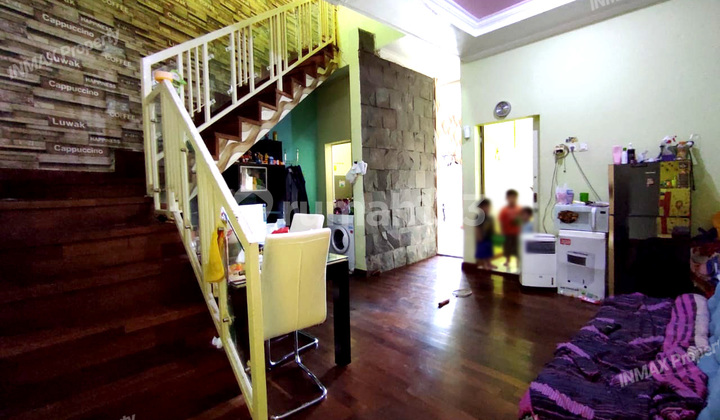 3 Bedroom House Near Mosque, Includes Mattress & Kitchen Set