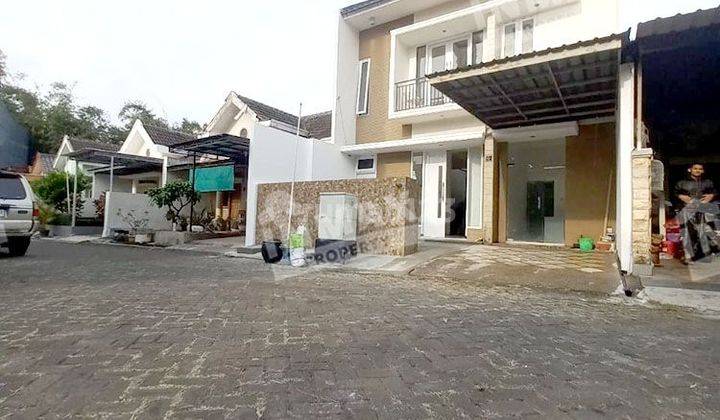 Rumah 2 Lantai Daerah Dau Full Furnished 2