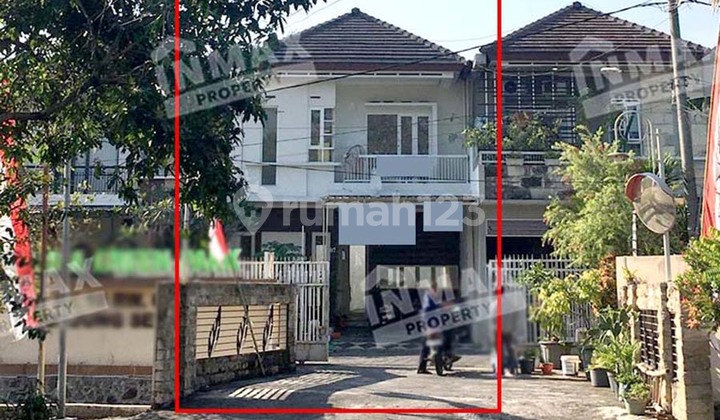 Two-Story House Near Brawijaya University Close to Matos.