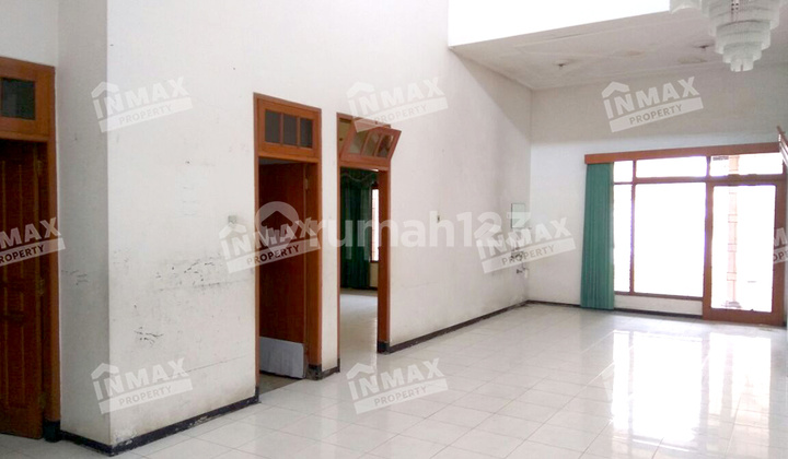 Rumah Luas Terawat Daerah Tidar Dekat Sekolah 2