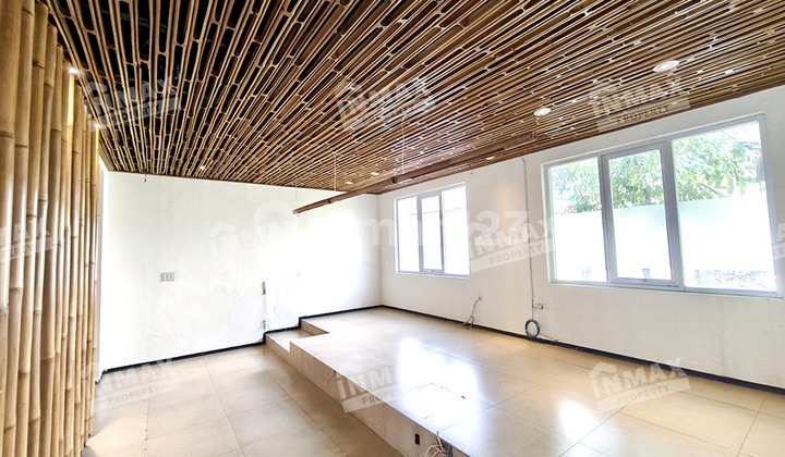 Rumah Luas Di Gunung Gunung Cocok Untuk Cafe & Resto Parkir Luas