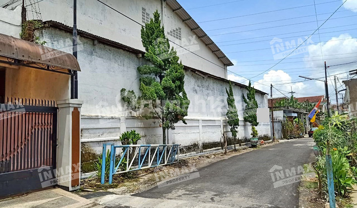 Gudang Luas Daerah Polehan Siap Pakai (on_ar) Gudang Luas Daerah Polehan Siap Pakai (on_ar)