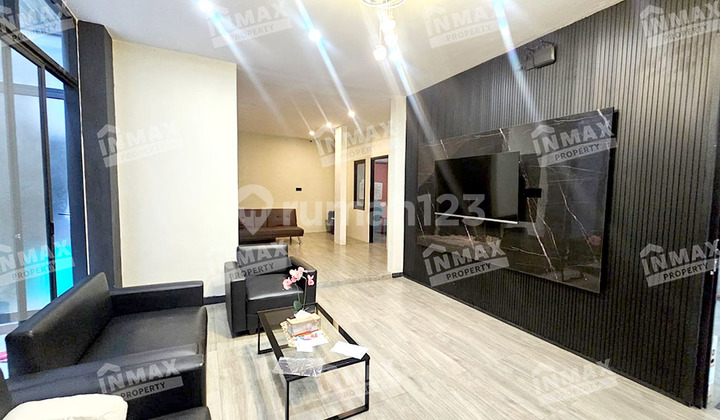 2-Story House Near Binus, Golf Course, Suitable for Families