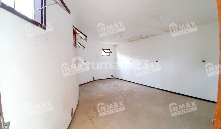 Rumah Tenang Hari Tua Dekat Rs Soepraoen Dekat Pasar Mergan 2