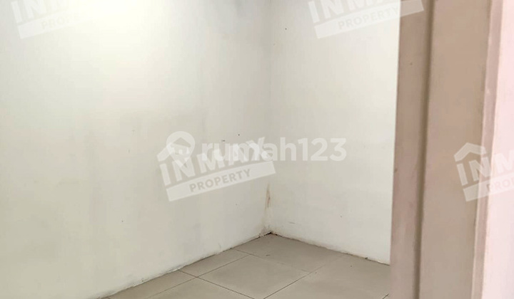 Ruko 3 Lantai Di Area Komersil Cocok Untuk Kantor, Bank Ruko 3 Lantai Di Area Komersil Cocok Untuk Kantor, Bank