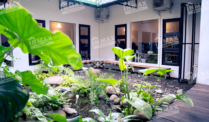 Rumah Luas Hook Furnished Cocok Untuk Studio 