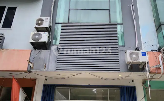 Ruko, 4 Lantai, di Jatinegara Sebrang Stasiun Jatinegara