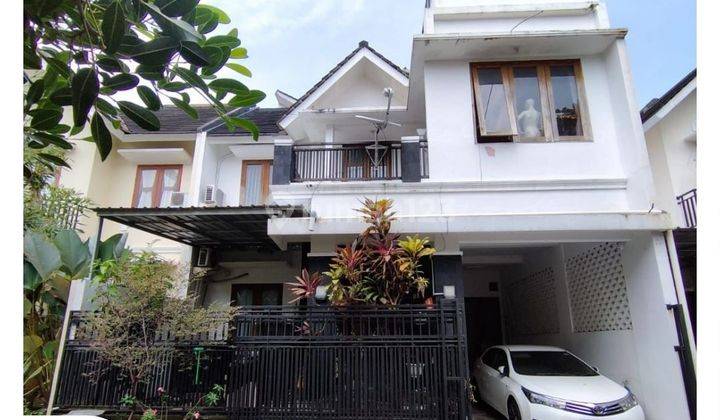 Dijual Murah Rumah 2 Lantai Cantik Dekat Umy  1