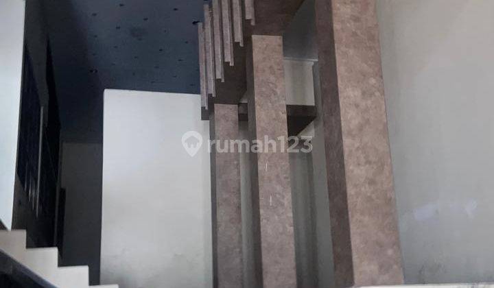 Jual Rugi Tanah Luas Rumah Besar Di Wedomartani 2