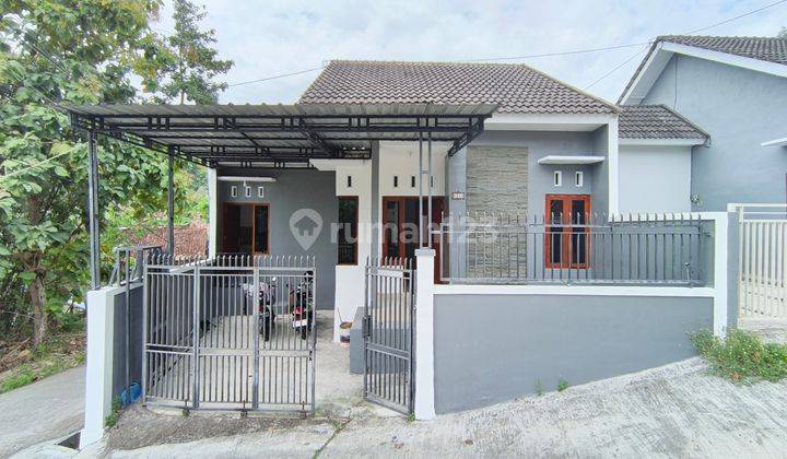 House Common.sale Near SMP 2 Gamping Sleman, Sleman