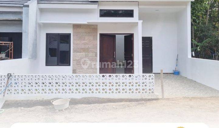 Rumah Cantik Full Furnish Murah Di Sedayu  1